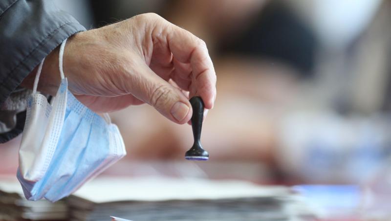 Alegeri pentru Primăria Capitalei 2025: Bucureștenii ies la vot! Prezența la urne actualizată live