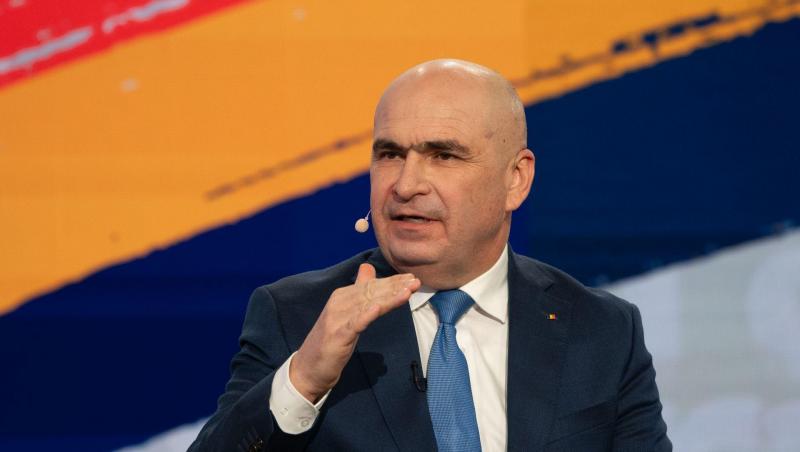 Ilie Bolojan, surprins „camuflat” la Târgul de carte. Cum a reacționat când un bărbat l-a apostrofat | VIDEO