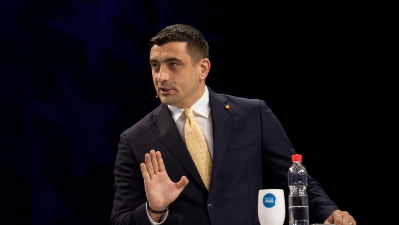 George Simion, imagine rară alături de mama lui, în ziua alegerilor pentru Primăria Capitalei. Ce mesaj a transmis liderul AUR