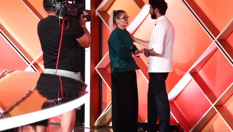 Chefi la cuțite, 9 decembrie 2025. Ce concurentă a fost eliminată din sezonul 16. Ce detaliu i-a uimit pe toți, la verdict