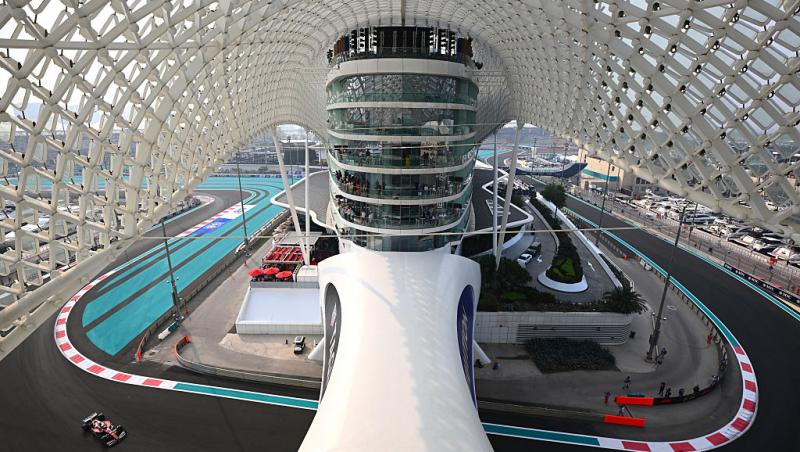 Lewis Hamilton, decizie radicală după cel mai slab sezon în Formula 1™. Multiplul campion mondial a făcut anunțul după Abu Dhabi