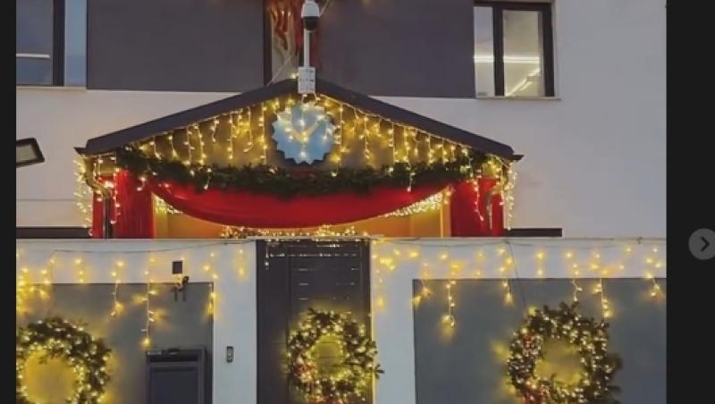Dorian Popa și-a împodobit casa cu o decorațiune care abia a încăput pe stradă. Cum arată vila din Domnești acum