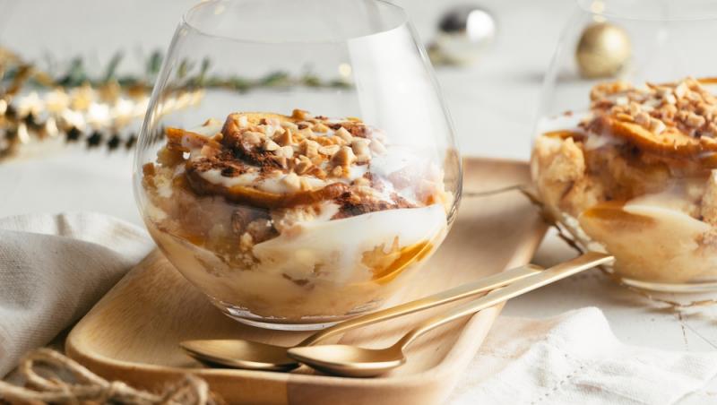 Rețeta virală de crumble de vanilie și mere pentru care românii au plătit zeci de lei la Târgul de Crăciun. Prepară desertul acasă