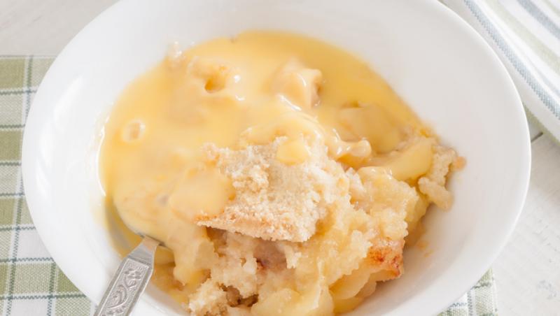 Rețeta virală de crumble de vanilie și mere pentru care românii au plătit zeci de lei la Târgul de Crăciun. Prepară desertul acasă