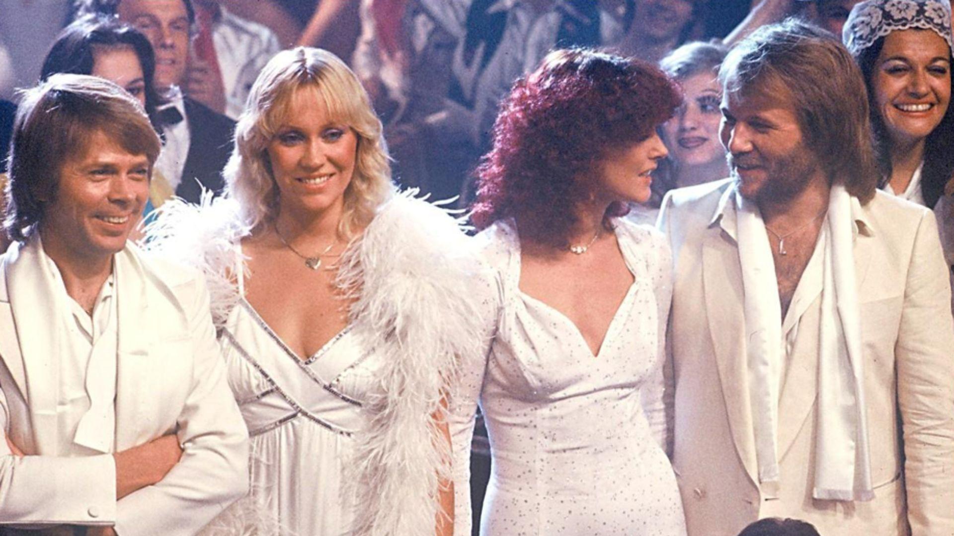 Moment istoric pentru fanii ABBA! Benny Andersson și Bjorn Ulvaeus s-au reunit pe covorul roșu la premiera „Chess” pe Broadway