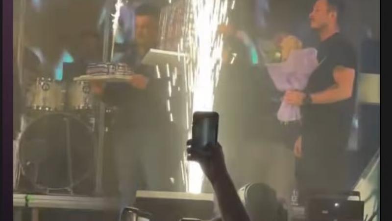 Delia și-a serbat ziua de naștere pe scenă. Tortul primit a făcut senzație. Cum a petrecut artista la 43 de ani