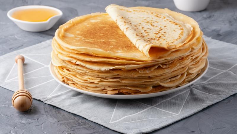 Ce este „clătita țigănească” și de ce este virală pe TikTok. Oamenii s-au luat la întrecere cu cele mai uriașe porții