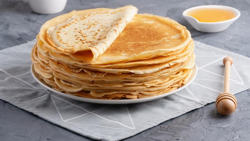 Ce este „clătita țigănească” și de ce este virală pe TikTok. Oamenii s-au luat la întrecere cu cele mai uriașe porții