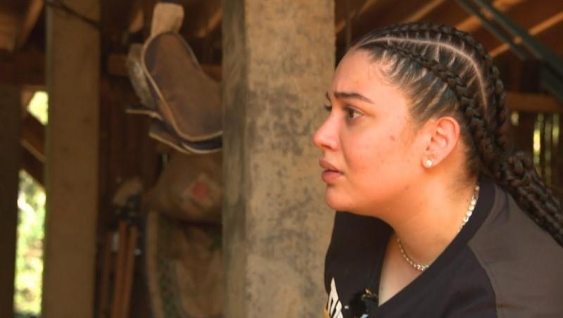 Imagini înduioșătoare cu Betty Salam în copilărie. Cum arăta fosta concurentă Asia Express când era mică