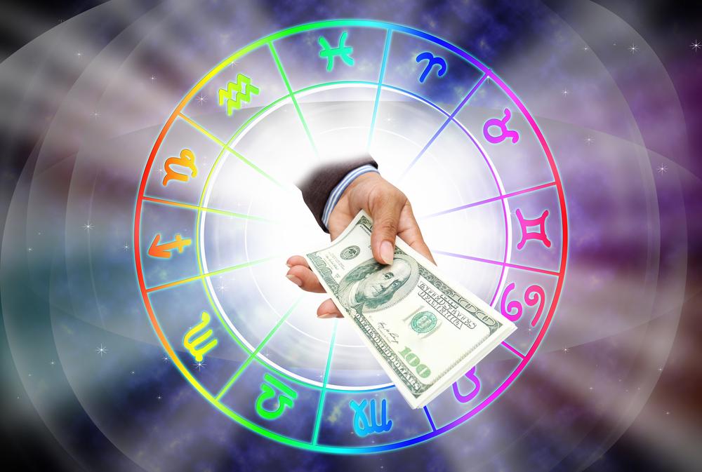 Zodiile acestea nu trebuie să mai facă economii în luna viitoare. De unde vor încasa bani frumoși