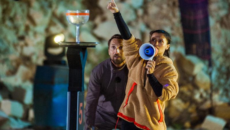 Power Couple România sezon 2, 18 februarie 2025. Concurenții au condus excavatorul la proba „Îmblânzirea scorpiei”. Ce a urmat