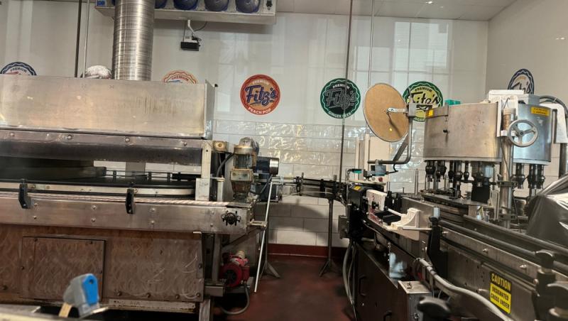 Magazine și fast-fooduri închise de ANPC în Mall Băneasa. Ce s-a găsit în centrul comercial