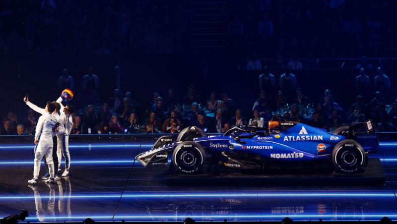 Imagini spectaculoase de la cea de-a 75-a aniversare a Campionatului Mondial de Formula1™.Cum arată monoposturile din 2025 | VIDEO