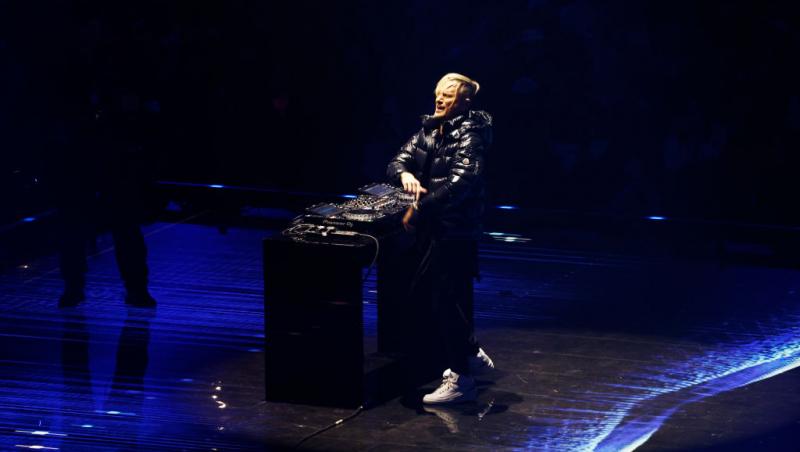 Imagini spectaculoase de la cea de-a 75-a aniversare a Campionatului Mondial de Formula1™.Cum arată monoposturile din 2025 | VIDEO