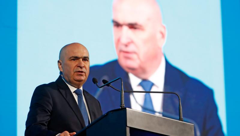 Ilie Bolojan a plecat la Paris cu un avion de linie. Care e scopul vizitei și cum este implicat Emmanuel Macron