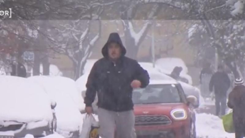 Cui îi revine responsabilitatea curățării trotuarelor pe timp de iarnă. Bucureștenii sunt indignați