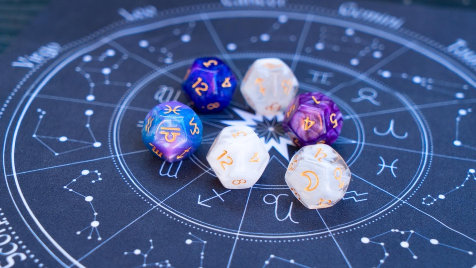 Horoscop weekend 22 - 23 februarie 2025. Ce au pregătit astrele pentru sâmbătă și duminică
