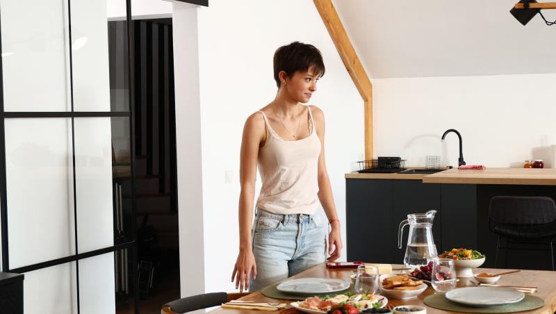 Ana, Mi-ai fost scrisă în ADN | Episodul 7 din 20 februarie 2025. Ana fuge cu Tudor la munte. Ce îi cere Alexia