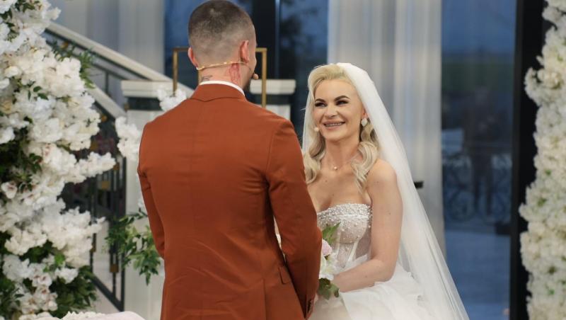 Mireasa sezonul 10. Robert și Ionela au făcut gender reveal. Reacția lor când află dacă au băiețel sau fetiță