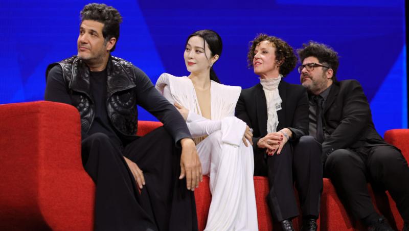 Radu Jude a câștigat Ursul de Argint pentru Cel mai bun scenariu. Cine a câștigat Ursul de Aur