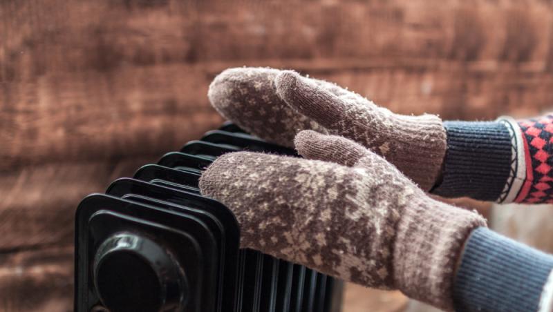 Mănușile, un risc pentru sănătatea ta. De ce nu este bine să le porți des iarna