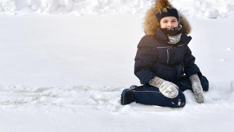 Mănușile, un risc pentru sănătatea ta. De ce nu este bine să le porți des iarna
