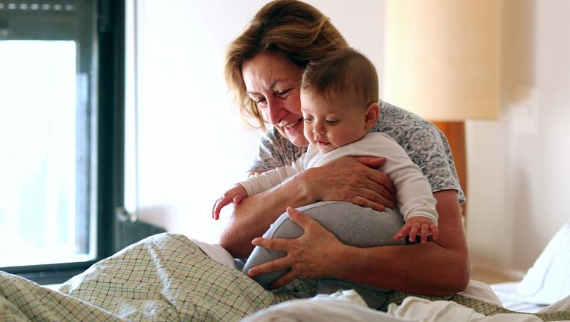 O femeie și-a spionat soacra în timp ce avea grijă de copil. Ce a descoperit aproape a dărâmat-o: „Rupem legăturile cu ea”