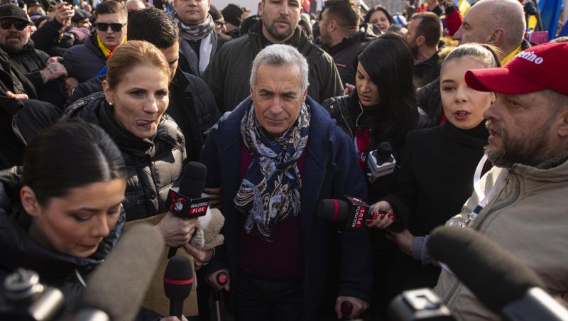 Călin Georgescu a fost ridicat de poliție în trafic. Candidatul independent urma să își depună din nou candidatura la Președinție