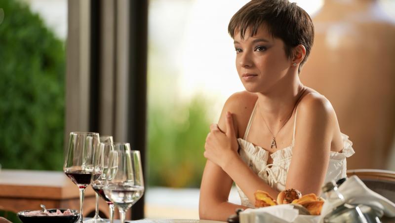 Ce spune Karina Jianu despre scenele de dragoste alături de Vlad Udrescu. Detalii din spatele camerelor | Exclusiv