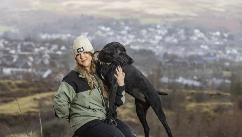 Medicii au fost nevoiți să-i amputeze coada unui câine din motive cu totul inedite. Ce este sindromul „happy tail”