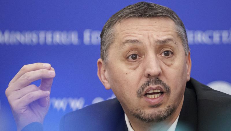 Mărțișorul devine un motiv de ceartă între părinți. Care este mesajul Ministerului Educației