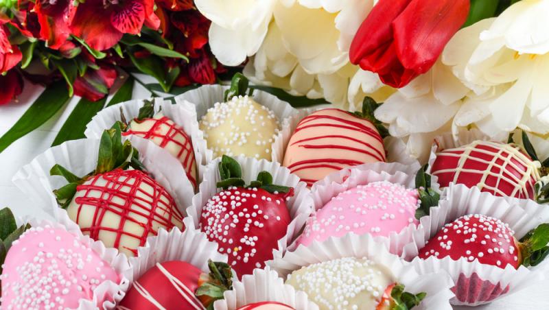 Mărțișorul devine un motiv de ceartă între părinți. Care este mesajul Ministerului Educației