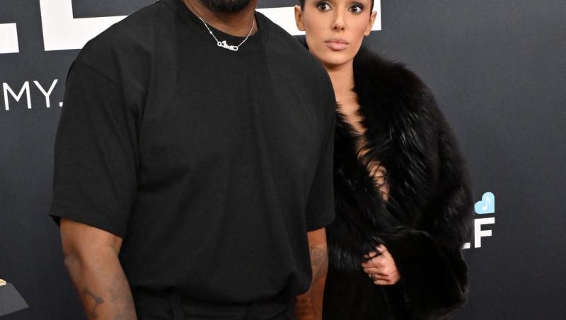 Bianca Censori, apariție scandaloasă pe covorul roșu. Cum s-a lăsat fotografiată soția lui Kanye West