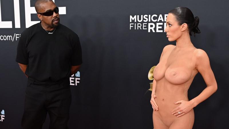 Bianca Censori, apariție scandaloasă pe covorul roșu. Cum s-a lăsat fotografiată soția lui Kanye West