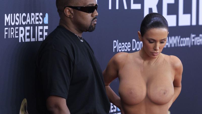 Bianca Censori, apariție scandaloasă pe covorul roșu. Cum s-a lăsat fotografiată soția lui Kanye West