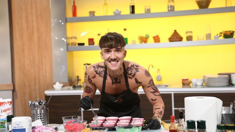 Cum au reacționat părinții lui Emil Rengle de la Asia Express când au aflat că este gay: „Mama a crezut că e o glumă”