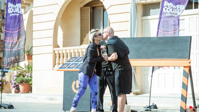 Power Couple România sezon 2, 4 februarie 2025. Ce cuplu e propus la eliminare. Cum s-au descurcat fetele la proba „Calc-o tată!”