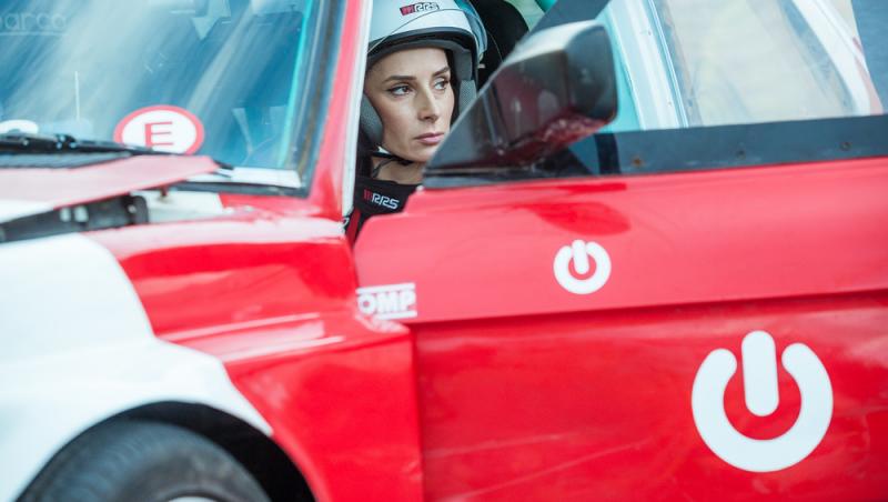 Power Couple România sezon 2, 4 februarie 2025. Ce cuplu e propus la eliminare. Cum s-au descurcat fetele la proba „Calc-o tată!”