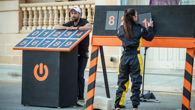 Power Couple România sezon 2, 4 februarie 2025. Ce cuplu e propus la eliminare. Cum s-au descurcat fetele la proba „Calc-o tată!”