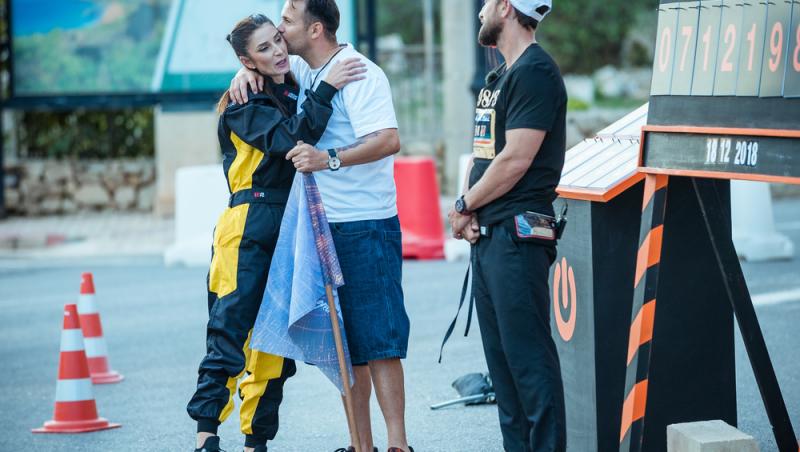 Power Couple România sezon 2, 4 februarie 2025. Ce cuplu e propus la eliminare. Cum s-au descurcat fetele la proba „Calc-o tată!”