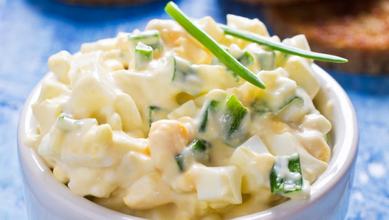 Rețetă de salată plină de proteine. Ce ingredient simplu nu trebuie să lipsească