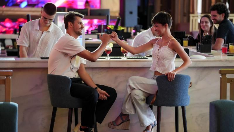 Vlad Udrescu, dezvăluiri despre sine, dar și despre pasiunea pentru teatru și rolul din Ana - Mi-ai fost scrisă în ADN | Exclusiv