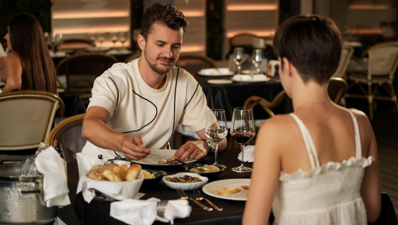 Vlad Udrescu, dezvăluiri despre sine, dar și despre pasiunea pentru teatru și rolul din Ana - Mi-ai fost scrisă în ADN | Exclusiv