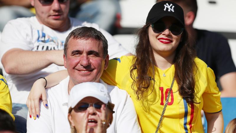 Mesajul emoționant al Kirei Hagi pentru tatăl său. Gică Hagi împlineşte 60 de ani. Cum a fost sărbătorit