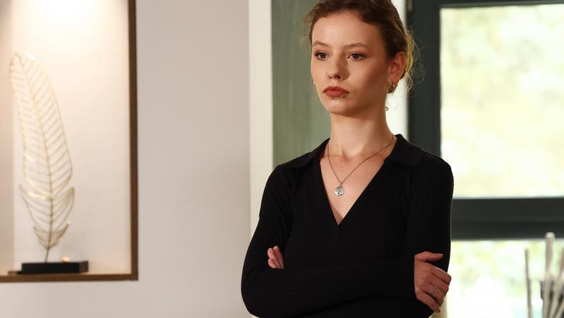 Ana, Mi-ai fost scrisă în ADN | Episodul 5 din 6 februarie 2025. Alexia află că Ana este sora ei. Cine i-a spus