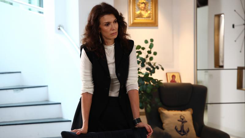 Ana, Mi-ai fost scrisă în ADN | Episodul 5 din 6 februarie 2025. Alexia află că Ana este sora ei. Cine i-a spus