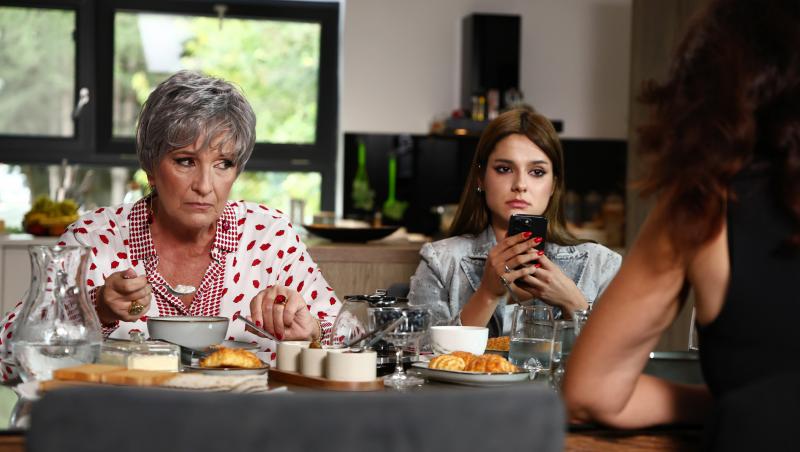 Ana, Mi-ai fost scrisă în ADN | Episodul 5 din 6 februarie 2025. Alexia află că Ana este sora ei. Cine i-a spus