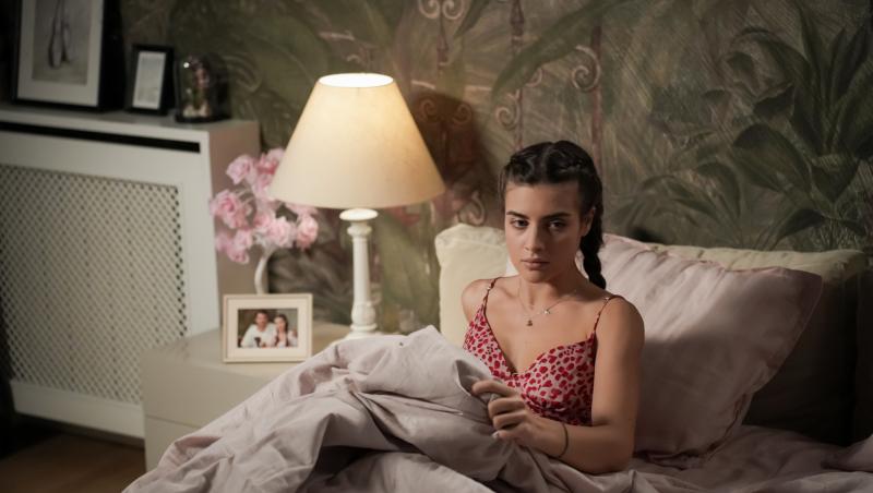 Ana, Mi-ai fost scrisă în ADN | Episodul 5 din 6 februarie 2025. Alexia află că Ana este sora ei. Cine i-a spus