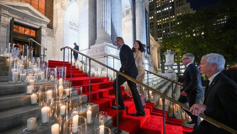 Un cuplu faimos de la Hollywood s-ar afla în pragul divorțului. Ce au declarat surse apropiate: „Este totul un spectacol”