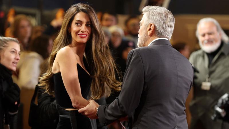 Un cuplu faimos de la Hollywood s-ar afla în pragul divorțului. Ce au declarat surse apropiate: „Este totul un spectacol”